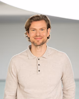 Dr. Maximilian Rowoldt