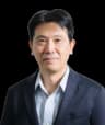 Yasuhiro Takenaka